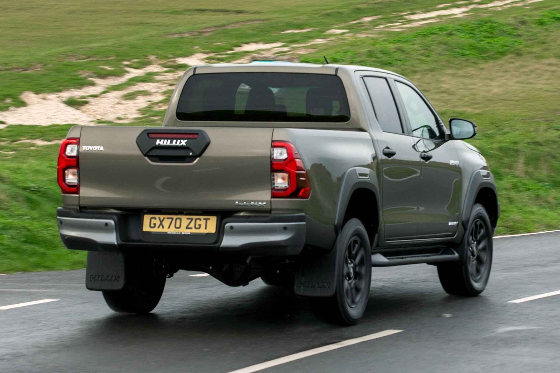 Toyota Hilux Review 2024 | Honest John